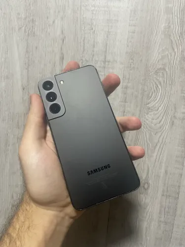 Samsung Galaxy S22