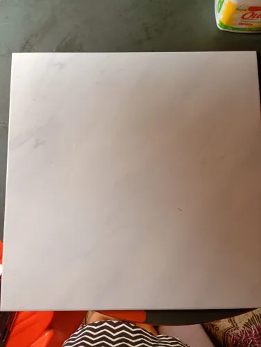 16 caixa de piso tamanho 46x46 novo