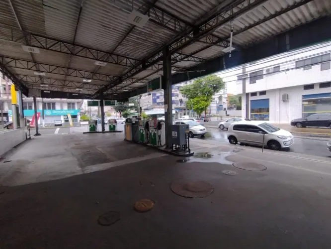 Ponto comercial com Posto,Troca óleo, Lava rápido, Estacionamento e Conveniência Locação 2