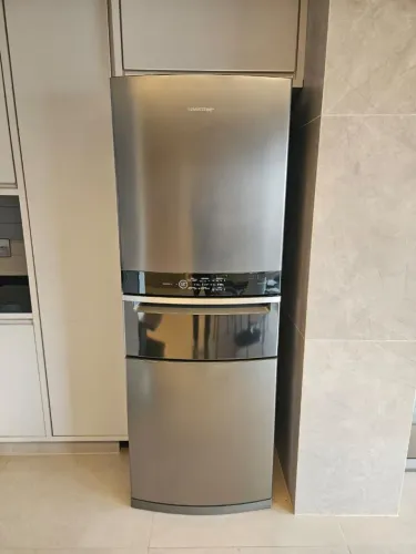 Geladeira Brastemp Inverse 3 Frost Free 419 litros cor Inox com Freezer Control Pro