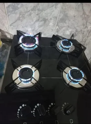 Cooktop usado 4 bocas Chamalux ultra chama Bivolt Trempe de Chapa Preto