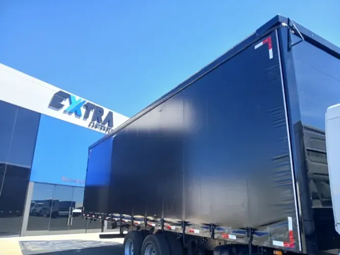 CARROCERIA SIDER SOBRE CHASSI TRUCK/BITRUCK 208