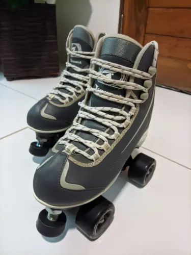 Patins Traxart 36/37 - Semi Novo. *