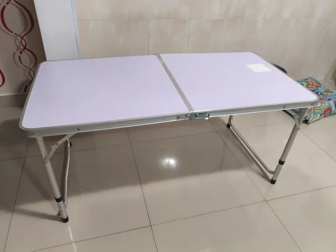 Mesa dobrável maleta 1,20 x 0,60