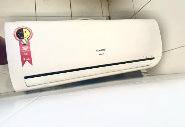 Ar condicionado Inverter Comfee