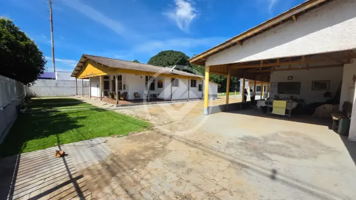 CASA EM CHAPADA DOS GUIMARÃES - POTENCIAL COMERCIAL codigo: 344432