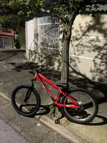 Gios Frx Vermelha 2023 (so o quadro)