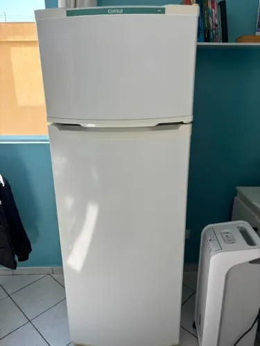 Geladeira Consul Duplex Branca 127v - 600,00