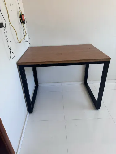 Vendo mesa de mdf