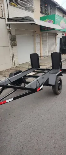Carretinha quadriciclo 