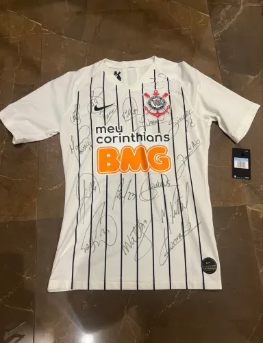 Camisa autografada Corinthians
