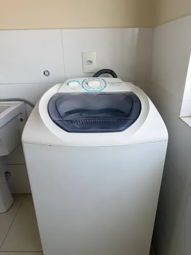 VENDO MÁQUINA DE LAVAR 7KG