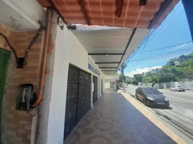 PONTO COMERCIAL EM PIRATININGA