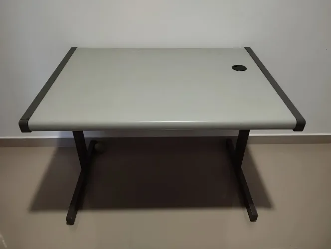 Mesa de escritório 