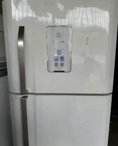Geladeira frost free 450 litros modelo novo 