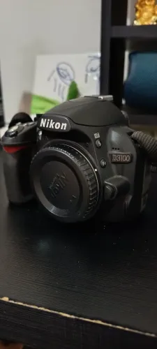 Câmera Nikon D3100 18-55 VR KIT