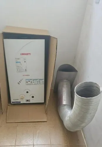 AQUECEDOR GN LORENZETTI LZ1600N com tubo e chaminé.