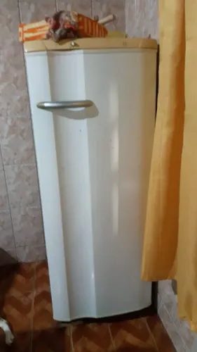 Vendo geladeira