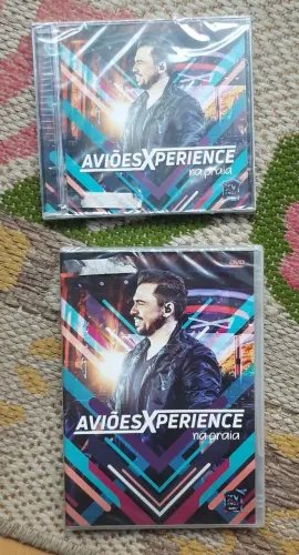 Dvd e CD - Aviões Xperia cerca na praia