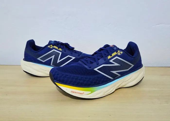 Tênis New Balance 1080 V14 Tam43 Novo 