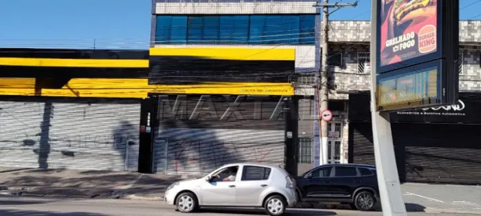 Loja e sobreloja com 4 banheiros, Engenheiro Caetano Álvares, 483m². No Imirim.