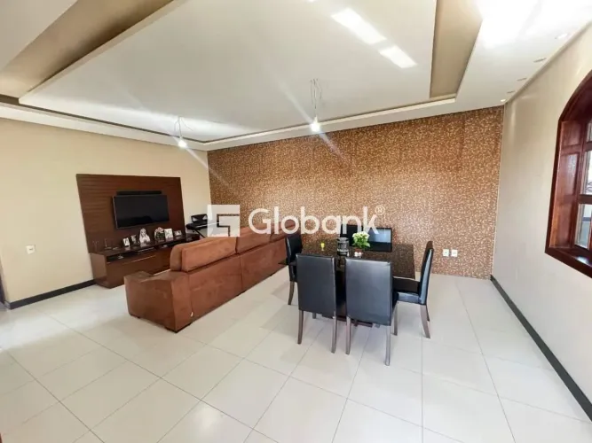 Casa 2°pavimento à venda em Major Prates com 175,42m², 2 Quarto(s), 1 Suíte(s) e 1 Vaga(s)