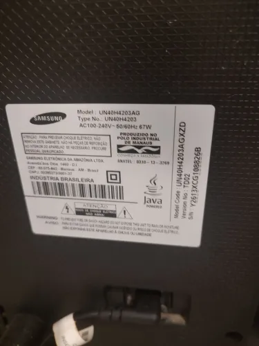 ? TV Samsung LED 40" - Excelente Estado