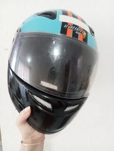 CAPACETE SEMINOVO tamanho 56