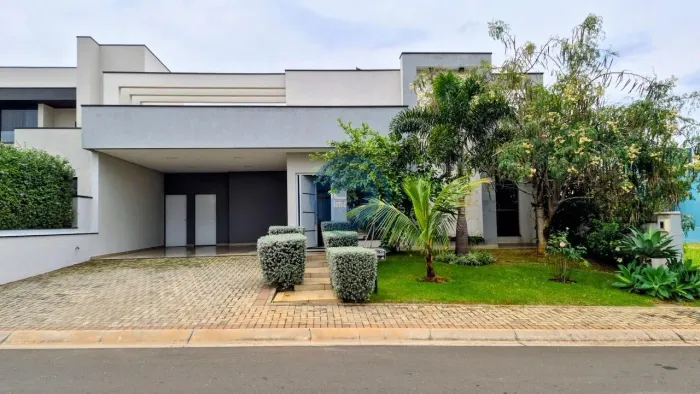 Casa de alto padrão para locação no Jardim Residencial Dona Lucilla em Indaiatuba-SP: 3 qu