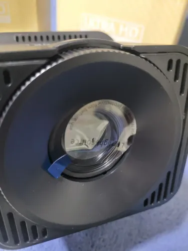 Projetor HY 320 lacrado