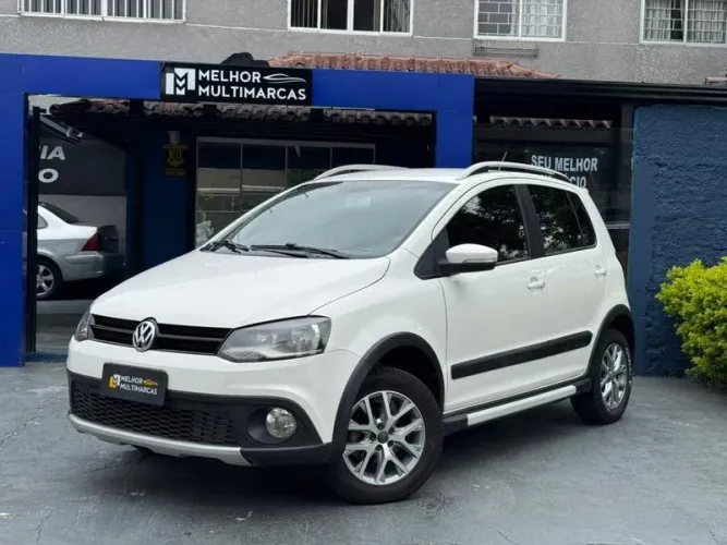 Volkswagen Crossfox 1.6 MI Total Flex 8V 5P 2013