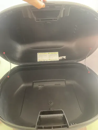 Baú Givi