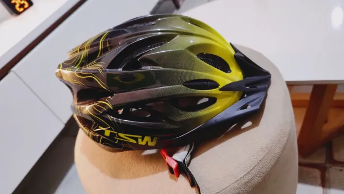 Capacete ciclismo tsw