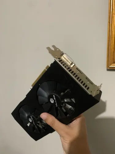 RX580 8GB ( defeito congelando) 