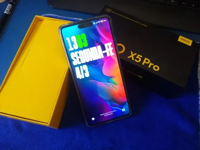 POCO X5 PRO - 256GB + 8GB DE RAM