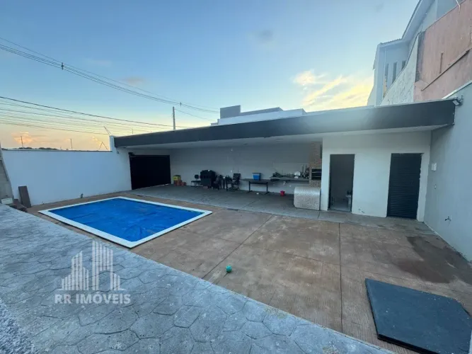 RR0215 Casa a Venda 212m² JARDIM MARIA HELENA - OPORTUNIDADE - 3 Dorms 2 Vagas - Nova Odes