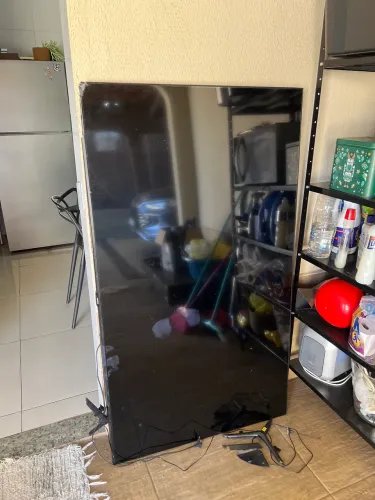 Carcaça smart tv Samsung 65 polegadas crystal