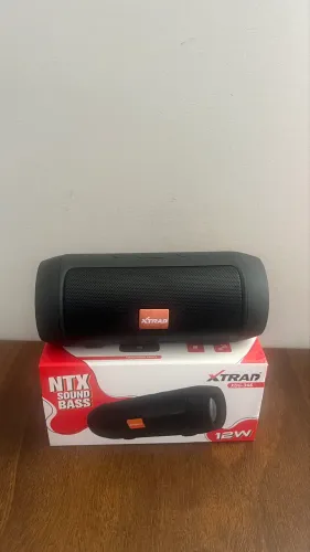 Caixinha de som com rádio fm e bluetooth