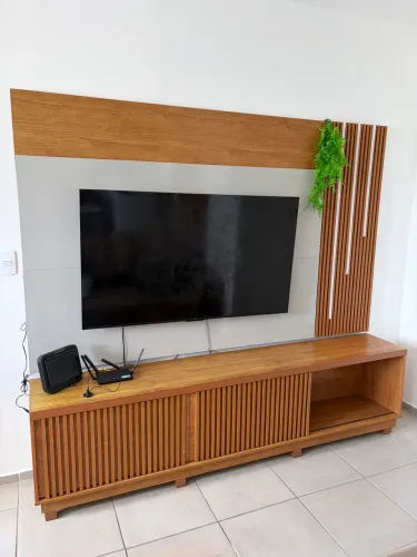 Painel ripado + bancada 2.20cm para tv até 75 polegadas pra vender hoje 