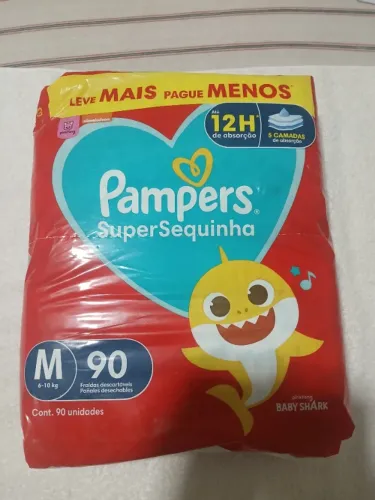 Fraldas diversas marcas tamanho M