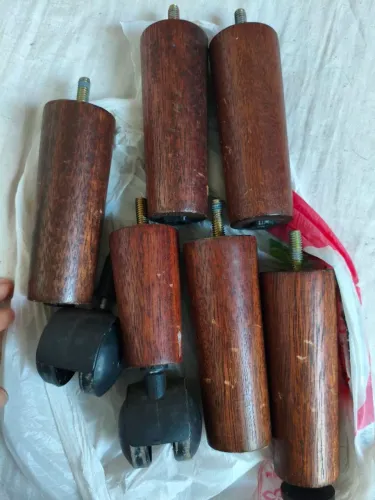 Pés para sofá e cama box