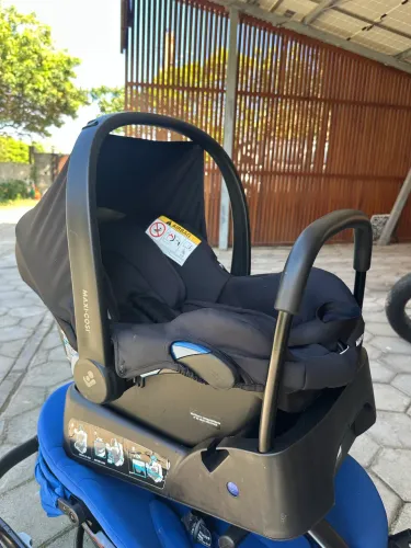 Bebê Conforto Maxi-Cosi Citi 2 + base