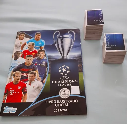 Álbum Champions League 15/16 (vazio excelente estado) + lote de 432 figurinhas