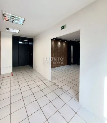 Sala/Conjunto Comercial em Ilha do Leite