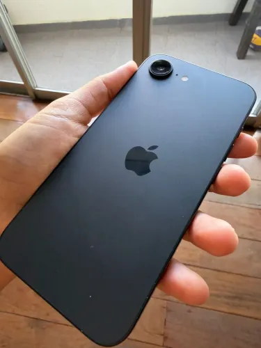 iPhone 16 é