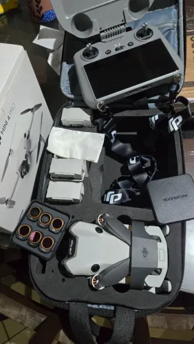 DJI Mini 4 Pro (Fly more PLUS) + Acessórios (leia)