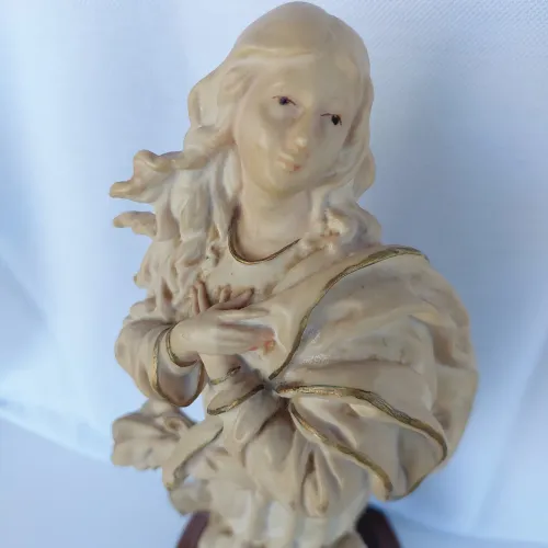 Nossa Senhora da Conceição - Estátua Escorpião de Ouro - Em Marfinite (35 cm)