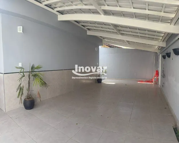 Casa à Venda no Rio Branco Venda Nova | Reformada | 3 Quartos | 4 Vagas