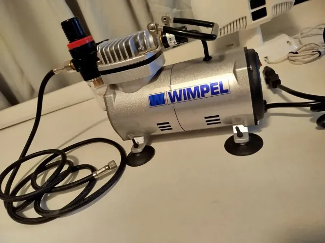Compressor Winpel modelo COMP-1 para aerógrafo com tintas