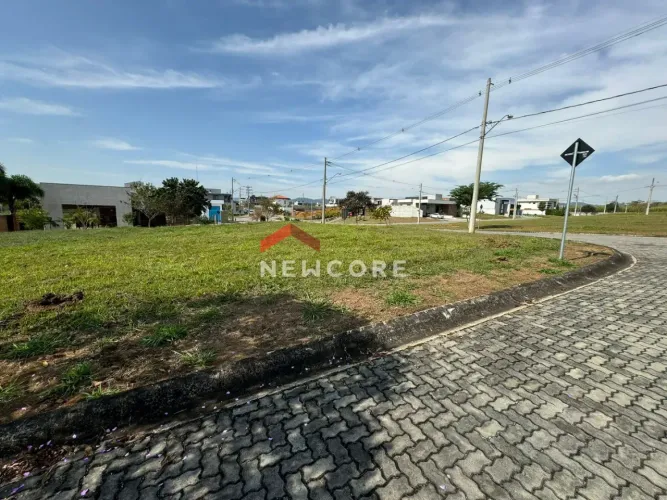 Lote em condomínio em Avenida Ecopark - Condomínio Residencial Ecopark Bourbon - Caçapava/